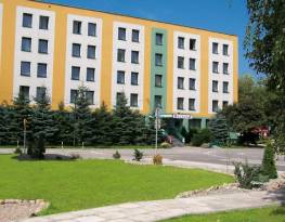 Hotel KRAKUS Cracovia alojamiento restaurante parque acuático de vacaciones en Cracovia