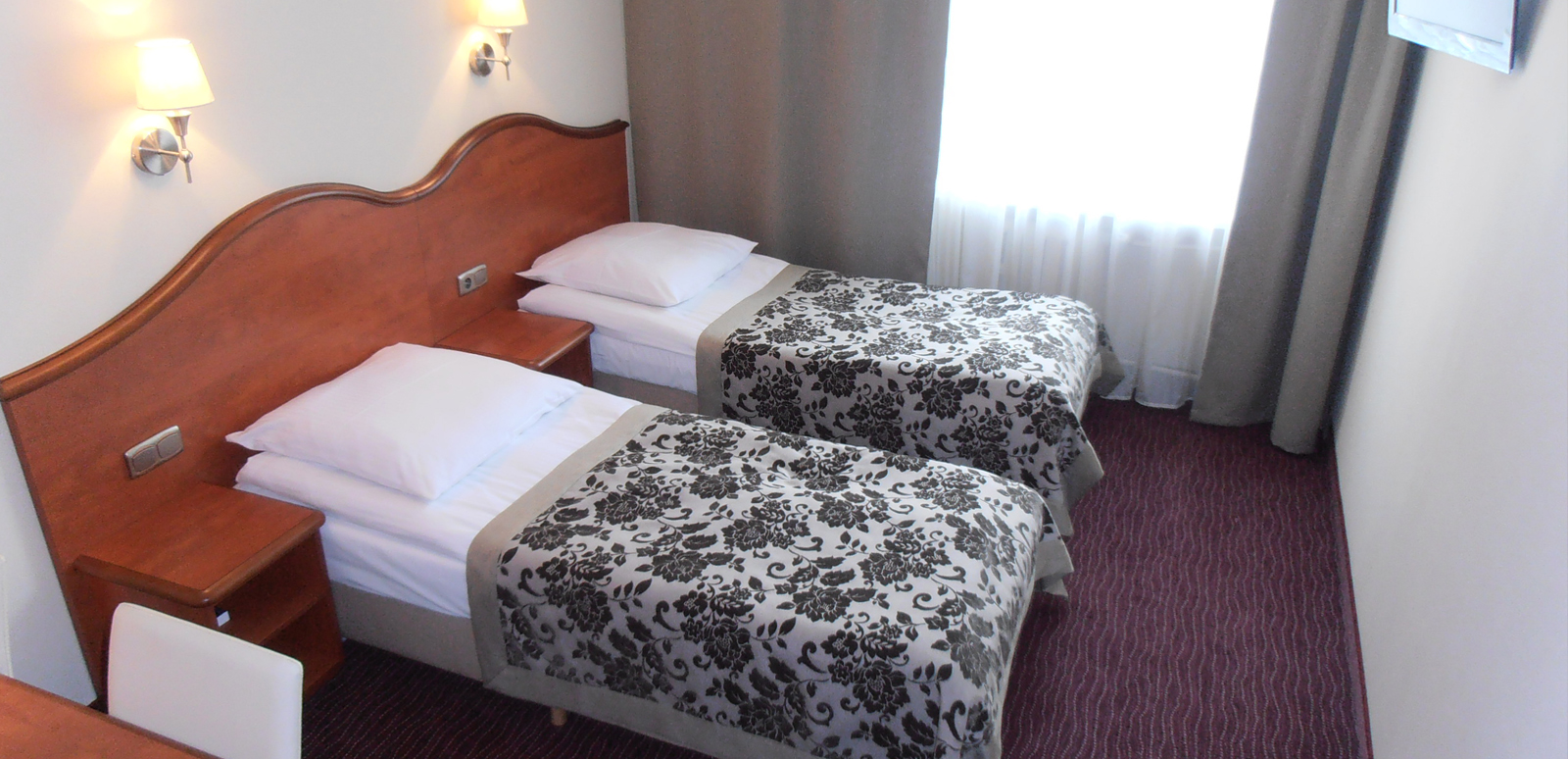 Hotel KRAKUS Cracovia alojamiento restaurante parque acuático de vacaciones en Cracovia