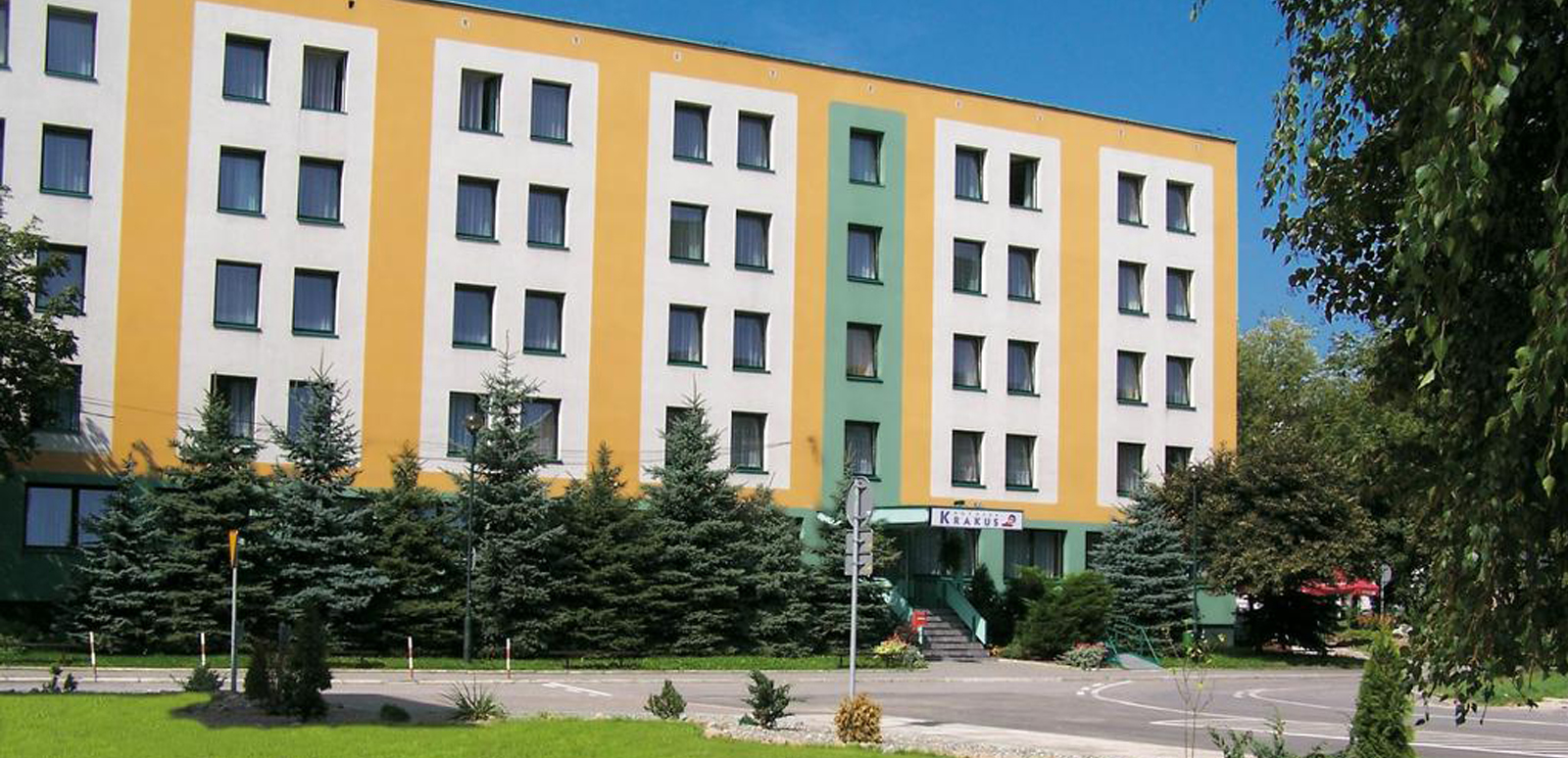 Hotel KRAKUS Cracovia alojamiento restaurante parque acuático de vacaciones en Cracovia